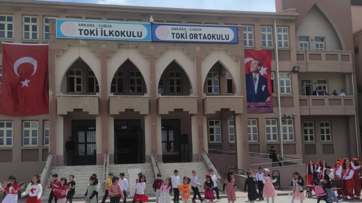 TOKİ İlkokulu Fotoğrafı